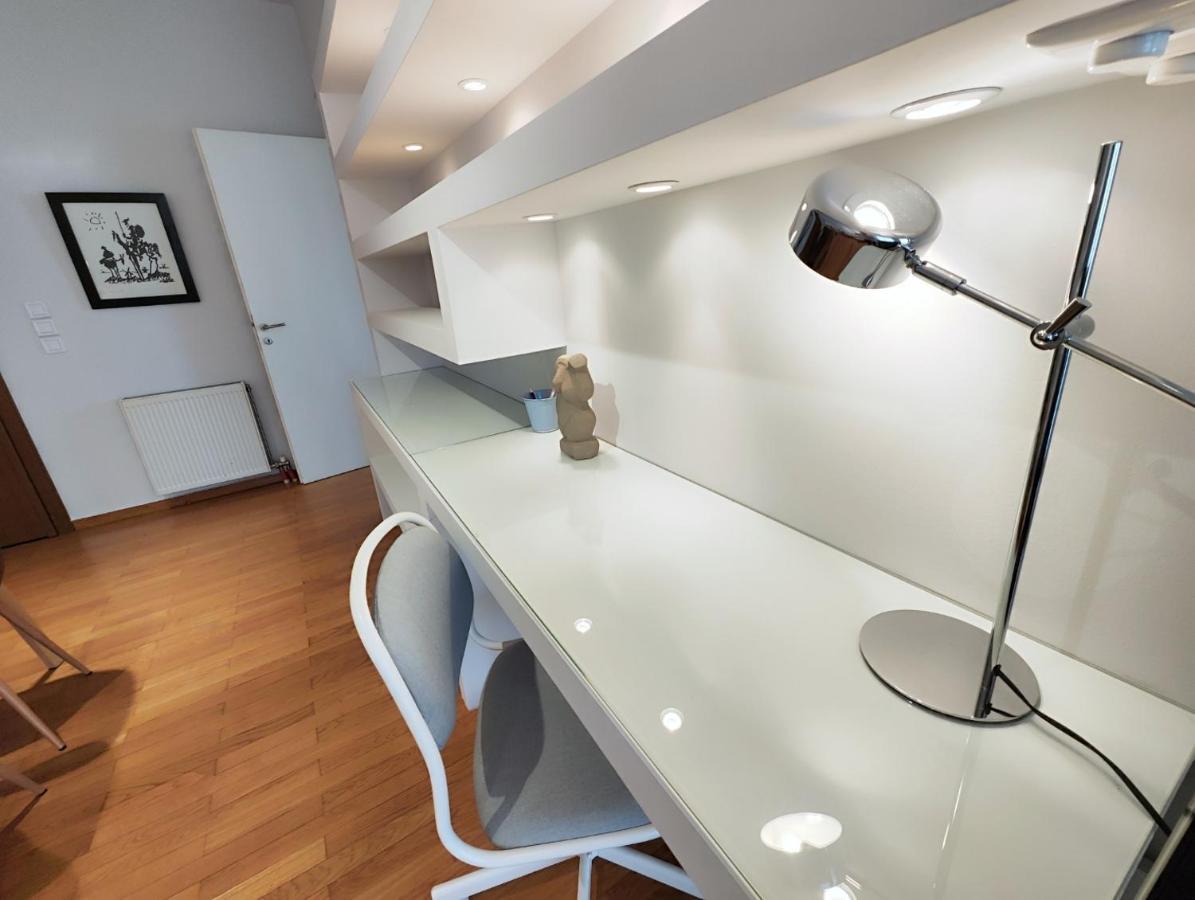Niovis By Verde Apartments เอเธนส์ ภายนอก รูปภาพ